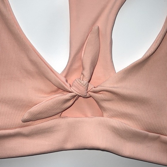 NWT L*Space Tara Ribbed Cut Out Knotted Front Bikini Top Pastel Pink Large - Picture 6 of 10